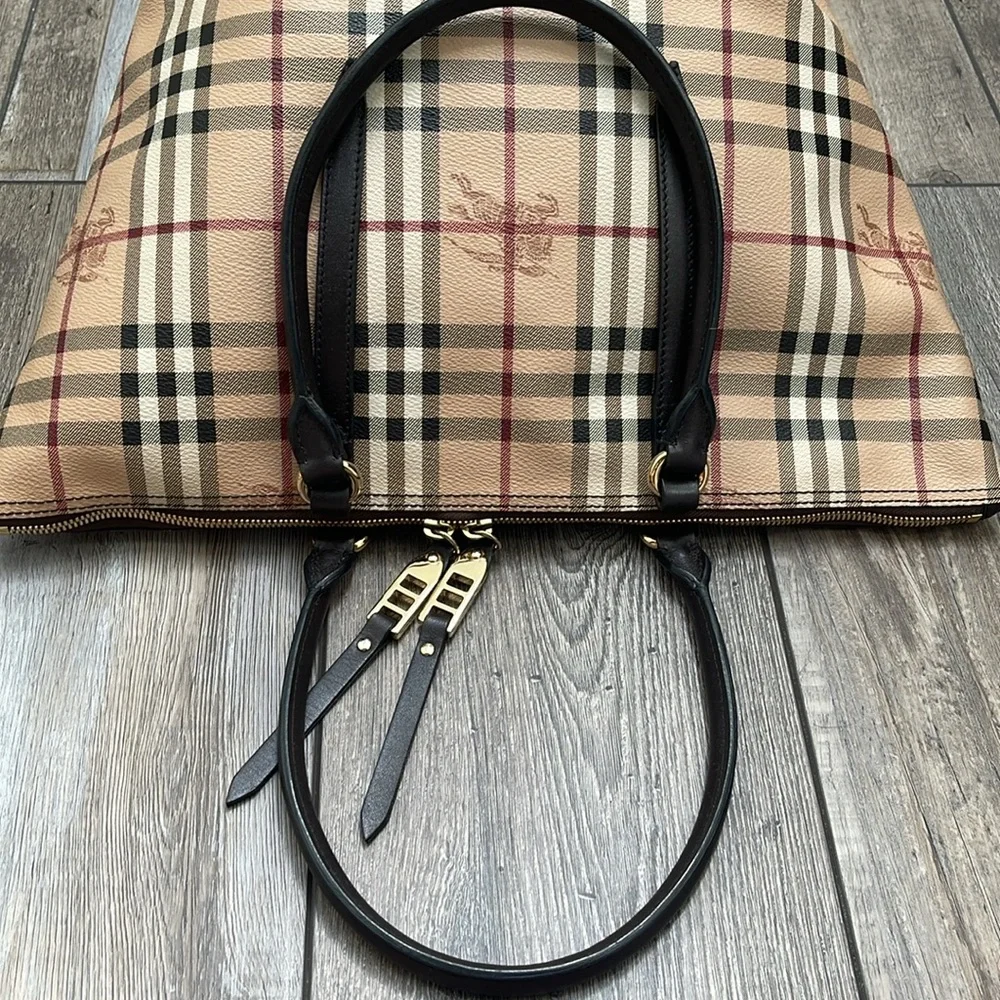 Authentic Burberry Plaid Haymarket Salisbury Tote Shoulder Bag Double Handle - Picture 17 of 17